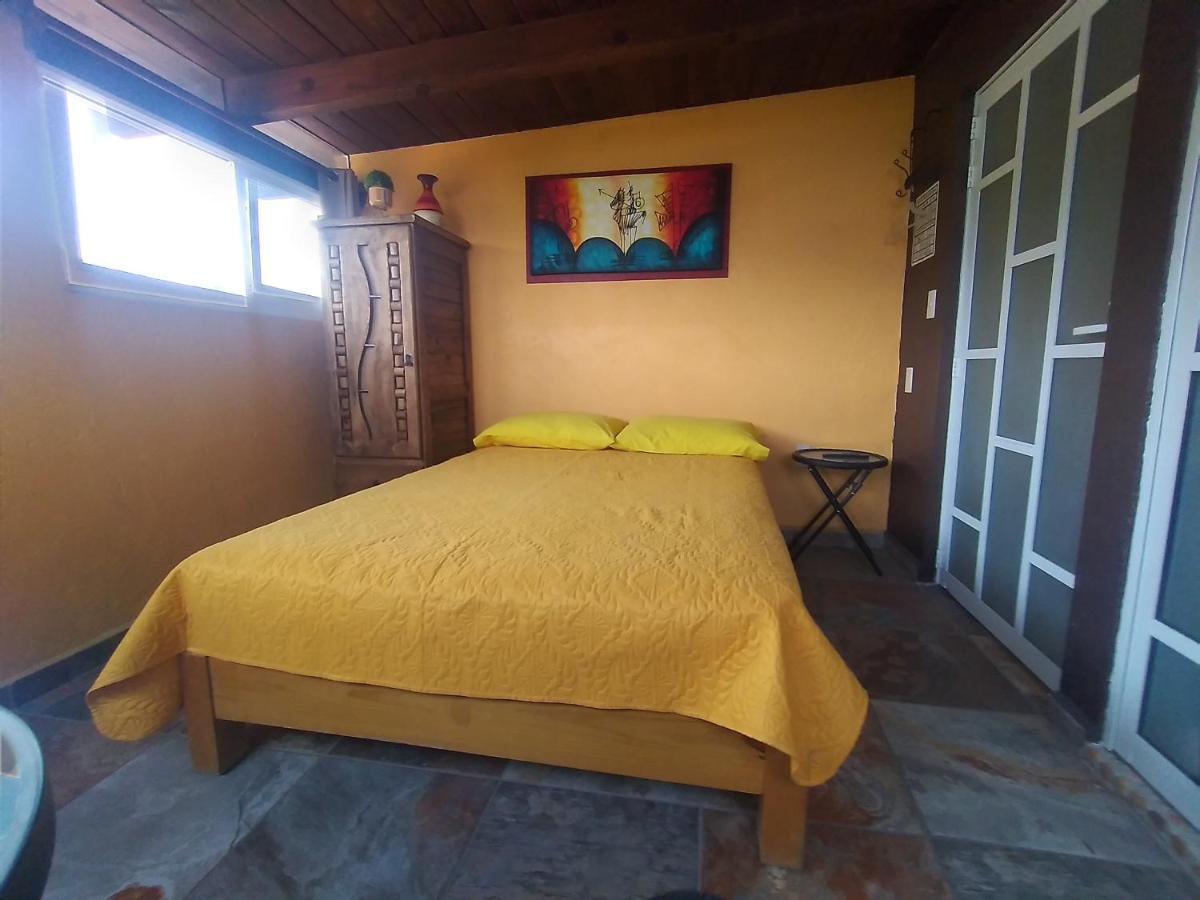 Hospedaje Casa Verde Tepoztlán Esterno foto