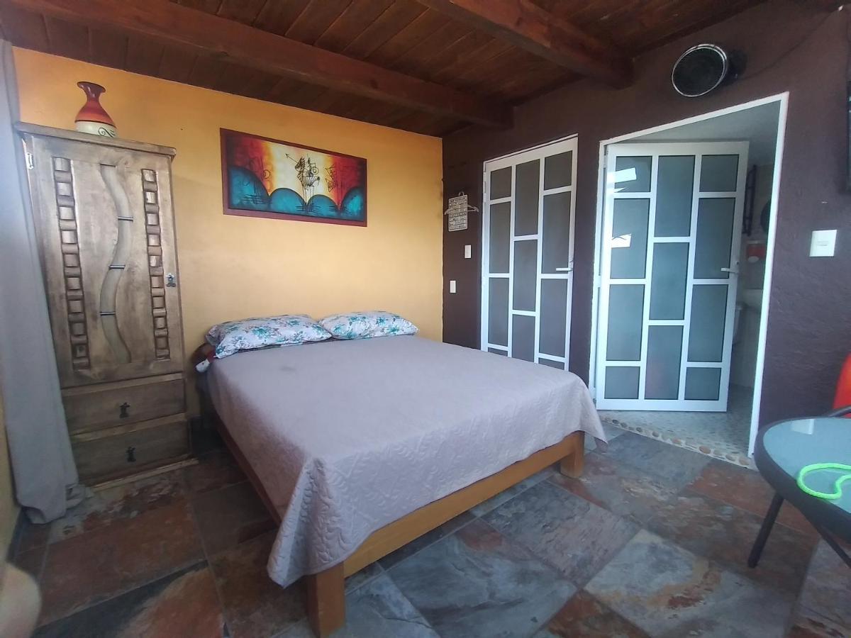 Hospedaje Casa Verde Tepoztlán Esterno foto
