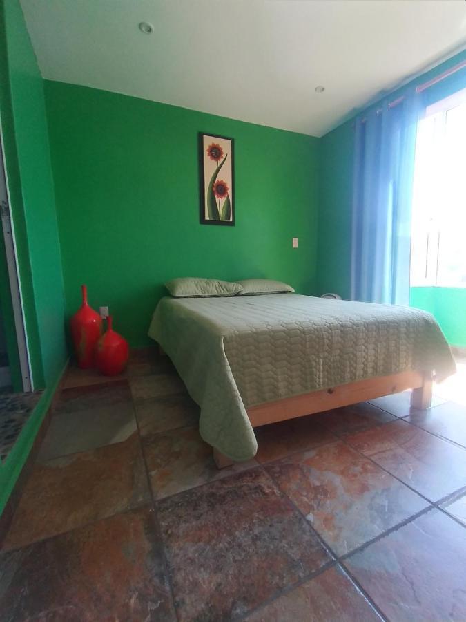 Hospedaje Casa Verde Tepoztlán Esterno foto