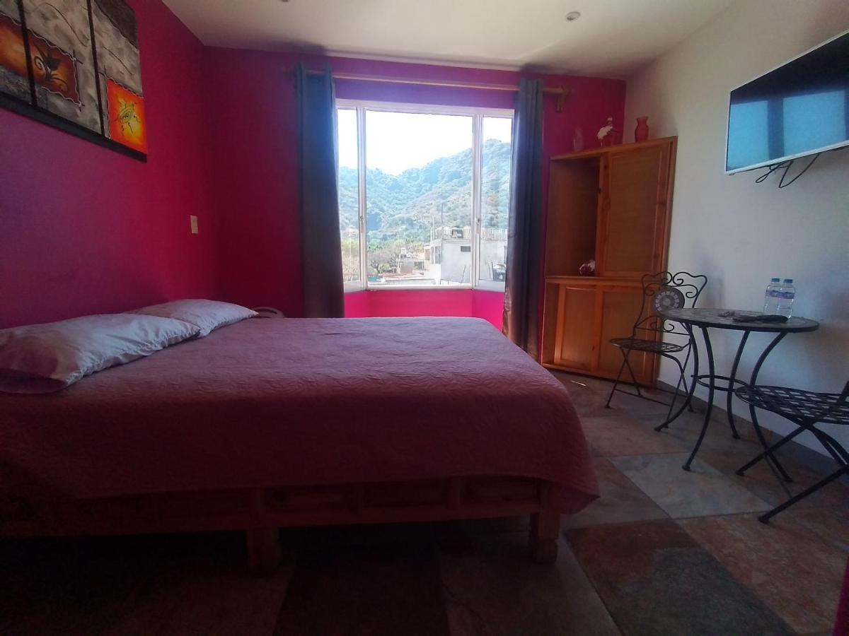 Hospedaje Casa Verde Tepoztlán Esterno foto